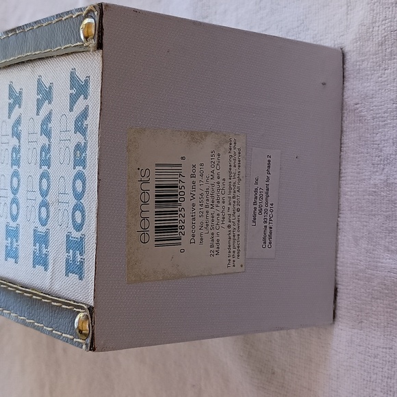 Elements Decorative Canvas Wine Gift Box - Picture 5 of 5